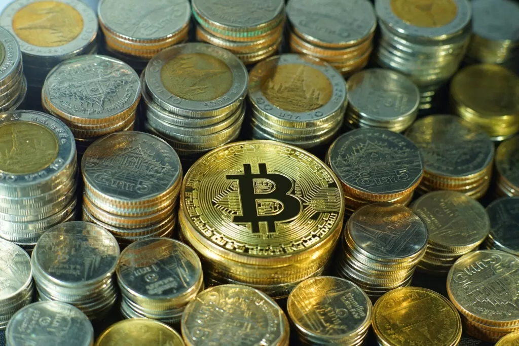 Bitcoin alcanzará 250.000 dólares a fin de año según Arthur Hayes